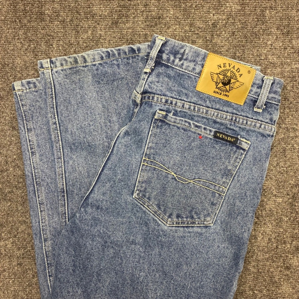 Vintage 90s Nevada Jeans Co 32x32 Straight Leg Medium Wash Retro Streetwear